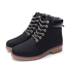 Load image into Gallery viewer, 2019 Hot New Autumn Early Winter Shoes Women Flat Heel Boots Fashion Keep warm Women's Boots Brand Woman Ankle Botas Camouflage