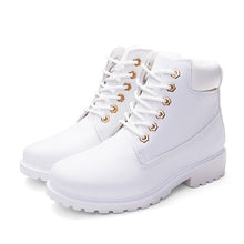 Load image into Gallery viewer, 2019 Hot New Autumn Early Winter Shoes Women Flat Heel Boots Fashion Keep warm Women's Boots Brand Woman Ankle Botas Camouflage
